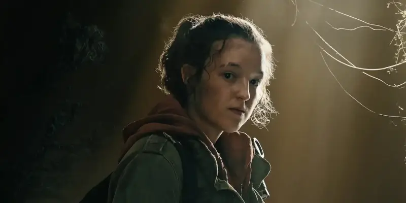 Hlavní postava Ellie v podání herečky Belly Ramsey